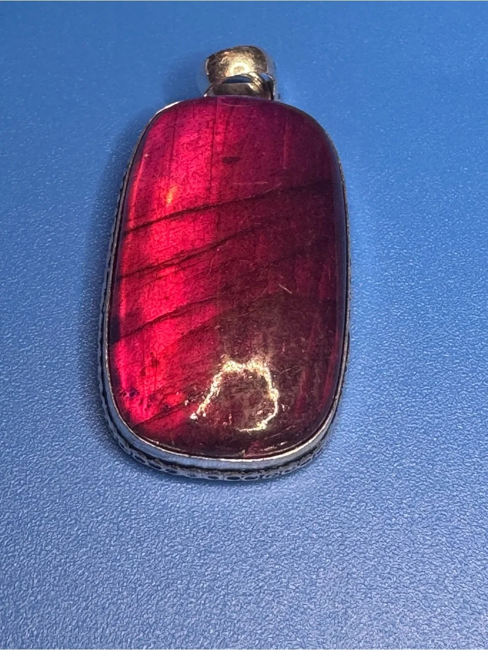 Color-treated Pink Flash Labradorite Pendant in 925 silver